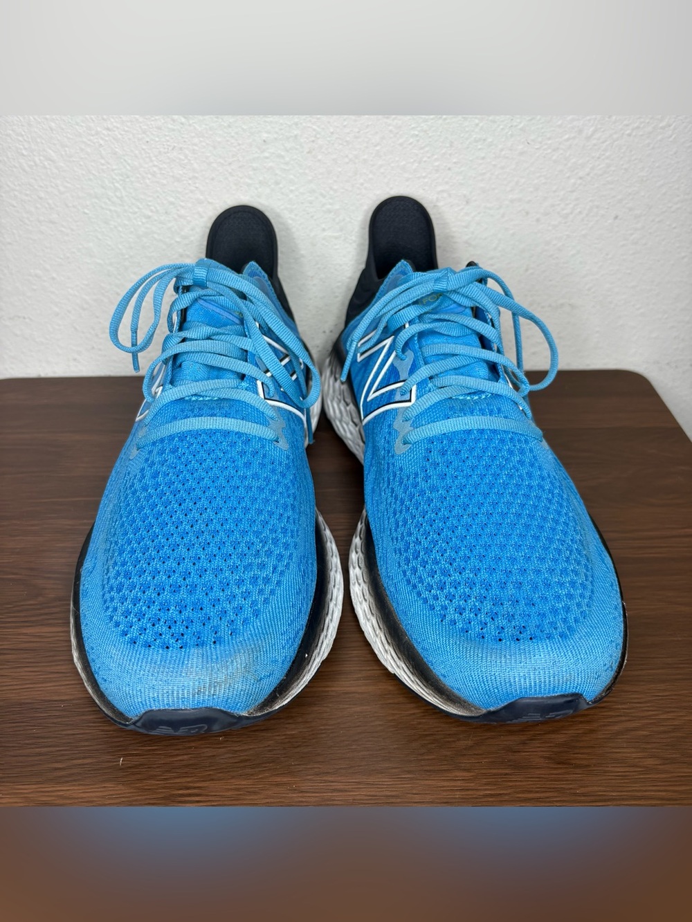 Men's Size 11 EE New Balance 1080v11 Fresh Foam Light Blue - Picture 2 of 9